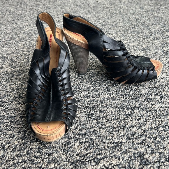 Miss Sixty Platform Sandals - Gives you extra 5 inches! - Picture 1 of 11